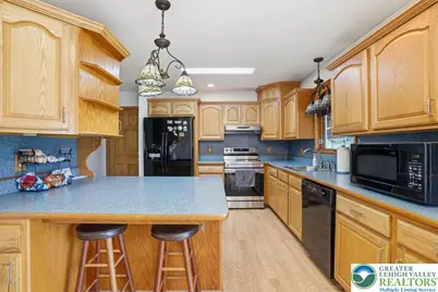 939 E Lynnwood Street, Salisbury Township, PA 18103 - Photo 10