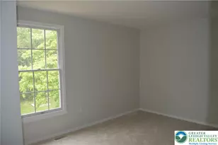 100 Rose Ct, Glendon Boro, PA 18042 - Photo 22