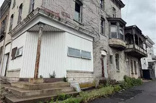 121 E Centre Street E, Shenandoah, PA 17976 - Photo 1