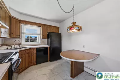 78 Colonial Road, Hanover Twp, PA 18109 - Photo 8