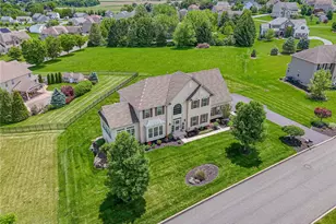 65 Joy Cir, Washington Twp, PA 19504 - Photo 4