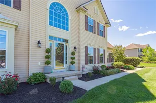 65 Joy Cir, Washington Twp, PA 19504 - Photo 6
