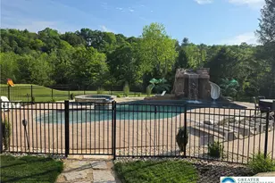 3805 Buck Hill Cir, Lowhill Township, PA 18078 - Photo 4