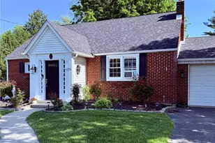 1275 W Macada Rd, Bethlehem City, PA 18017 - Photo 2