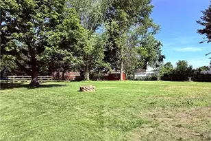 1275 W Macada Rd, Bethlehem City, PA 18017 - Photo 10