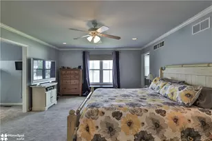 4826 Somerset Ln, Lower Macungie Township, PA 18062 - Photo 44
