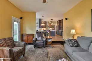 4826 Somerset Ln, Lower Macungie Township, PA 18062 - Photo 16