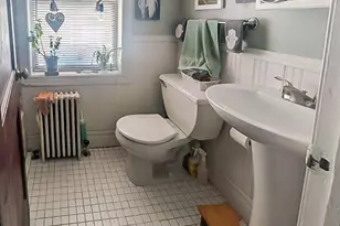 21 N 2nd St, Easton, PA 18042 - Photo 4