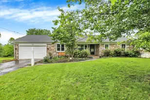 434 E Moyer Rd, New Hanover Township, PA 19464 - Photo 2