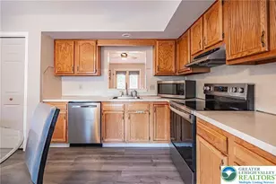 3467 Limestone Dr, Whitehall Township, PA 18052 - Photo 8