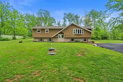 1040 Riverview Drive, Lehigh Township, PA 18088 - Photo 1