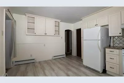 172 Harrison Street, Emmaus Boro, PA 18049 - Photo 8