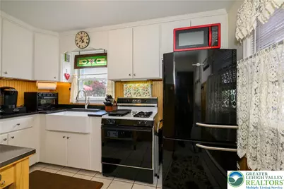 522 E Main Street, Bath Boro, PA 18014 - Photo 10