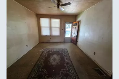 207 Clearfield Street, Freemansburg Boro, PA 18017 - Photo 4