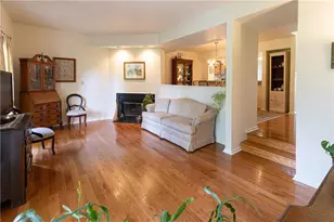 122 Founders Ct, Bethlehem Township, PA 18020 - Photo 16