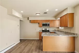 5612 Greens Dr, Lower Macungie Township, PA 18106 - Photo 14
