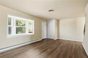 5612 Greens Dr, Lower Macungie Township, PA 18106 - Photo 6