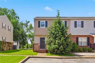 5612 Greens Dr, Lower Macungie Township, PA 18106 - Photo 1