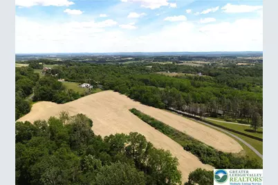 3603 Rip Court, Washington Township, PA 18080 - Photo 4