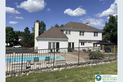 5526 Holiday Drive, Upper Macungie Township, PA 18104 - Photo 6