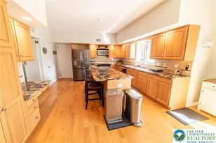 5526 Holiday Dr, Upper Macungie Township, PA 18104 - Photo 26