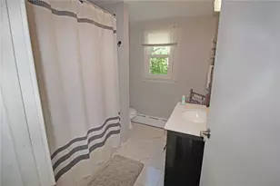 3252 Quarry St, Whitehall Township, PA 18052 - Photo 10