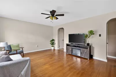 23 Harrison St, Emmaus Boro, PA 18049 - Photo 4