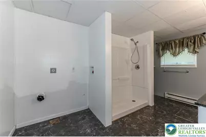 18 Ferndale Hill Drive, Zion Grove, PA 17985 - Photo 14