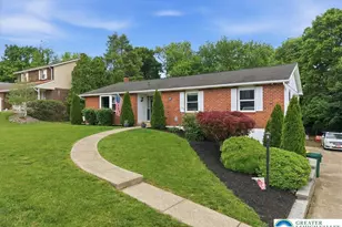 9 Stonecroft Dr, Easton, PA 18045 - Photo 4