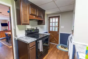 555 Elm St, Emmaus Boro, PA 18049 - Photo 14