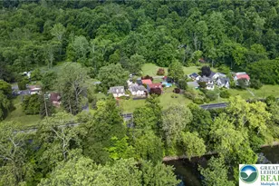 1490 S Delaware Dr, Easton, PA 18042 - Photo 36