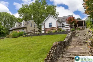 1490 S Delaware Dr, Easton, PA 18042 - Photo 1