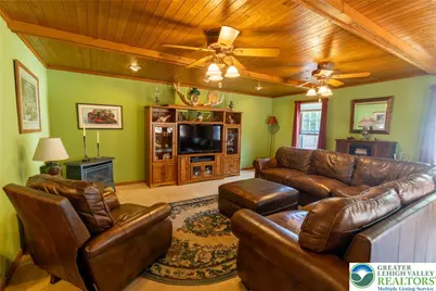1490 S Delaware Drive, Easton, PA 18042 - Photo 8