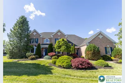 4508 Homestead Drive, Lower Nazareth Twp, PA 18064 - Photo 2