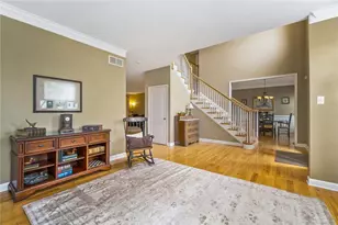 2549 Chandlee Ct, Macungie Boro, PA 18062 - Photo 4