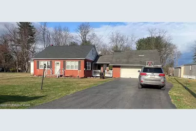 1564 Spruce Street, Stroudsburg, PA 18360 - Photo 6