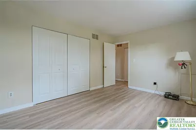5650 Greens Drive, Lower Macungie Township, PA 18106 - Photo 22