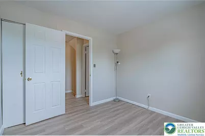 5650 Greens Drive, Lower Macungie Township, PA 18106 - Photo 18