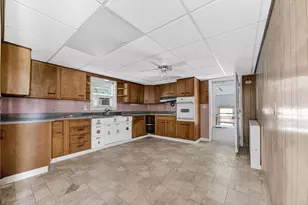 1320 Fleming St, Bethlehem City, PA 18017 - Photo 6