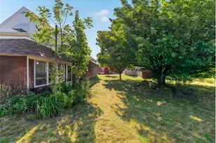 1320 Fleming St, Bethlehem City, PA 18017 - Photo 2