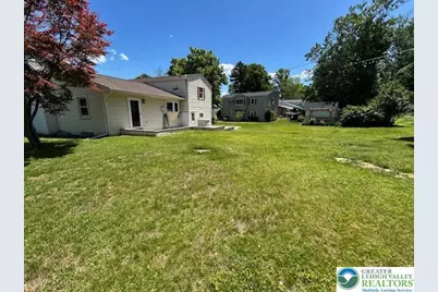 2065 Hopewell Road, Bethlehem City, PA 18017 - Photo 18