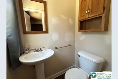 2065 Hopewell Road, Bethlehem City, PA 18017 - Photo 14
