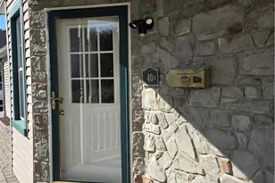 40 Evergreen St, Nazareth, PA 18064 - Photo 2