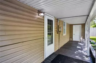 1032 Forest Dr, Stroudsburg, PA 18360 - Photo 12