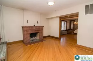 802 4th St, Whitehall Township, PA 18052 - Photo 4