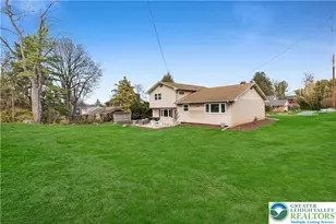 1118 N 28th St, South Whitehall Township, PA 18104 - Photo 6