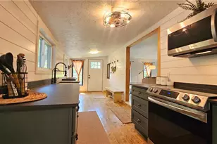 1855 S Delaware Dr, Williams Township, PA 18042 - Photo 10