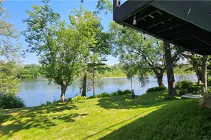1855 S Delaware Dr, Williams Township, PA 18042 - Photo 24