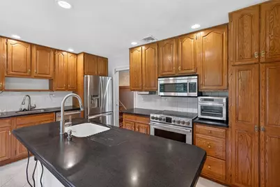 797 Barrymore Lane, Bethlehem City, PA 18017 - Photo 32