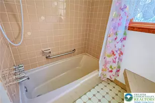 1004 Maple St, Pottsville, PA 17901 - Photo 26